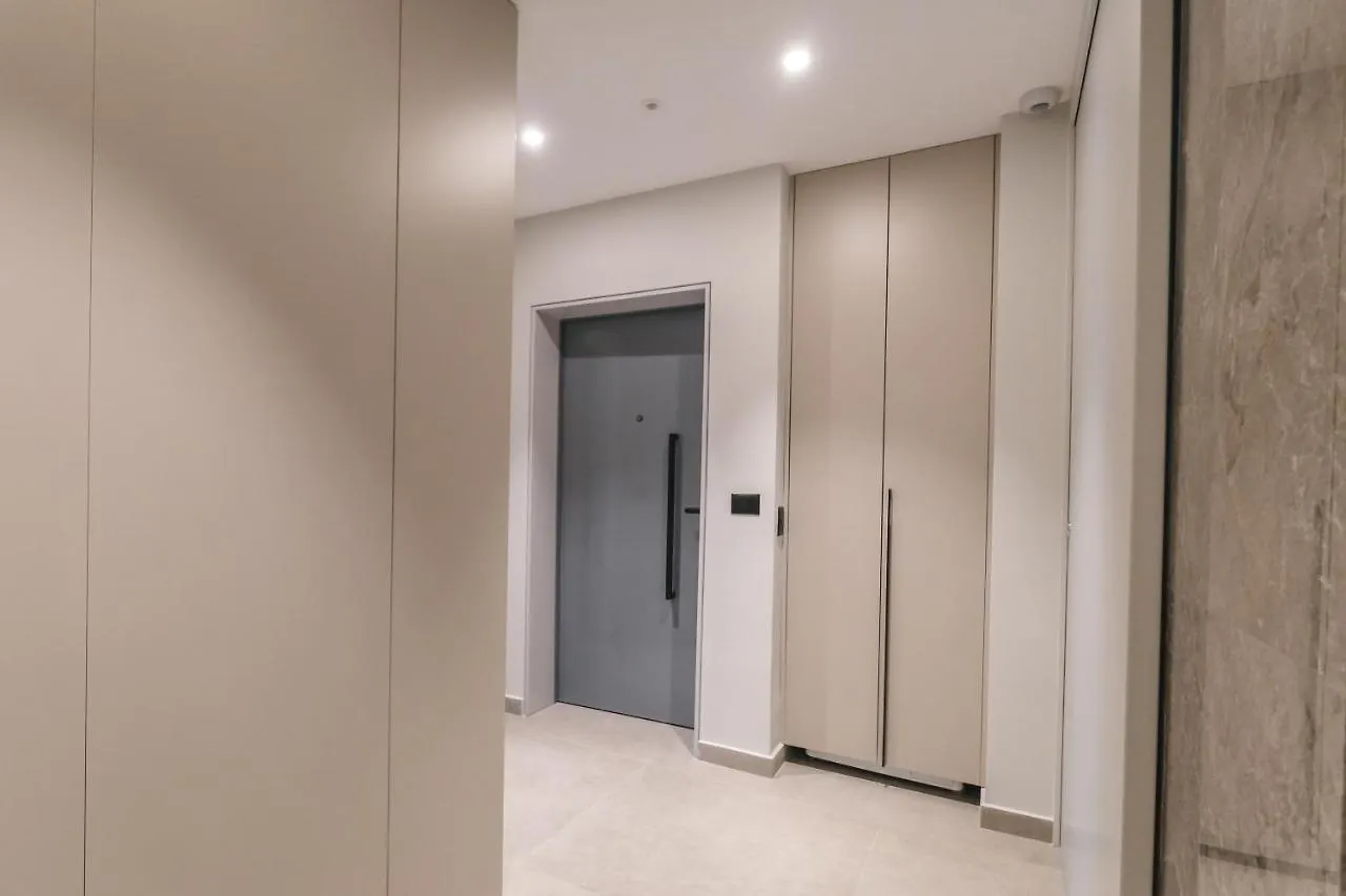 Two Steps Apartments 2 Tiran 0*,  Arnavutluk