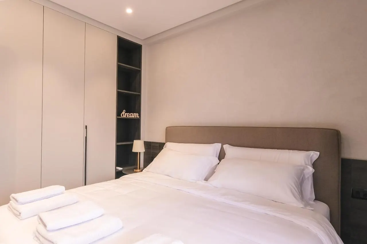 Two Steps Apartments 2 Tiran 0*,  Arnavutluk