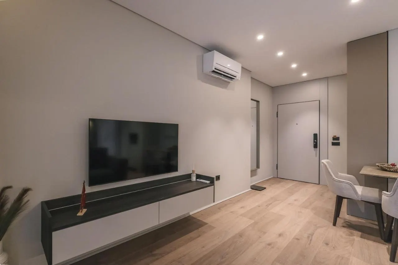 Two Steps Apartments 2 Tiran