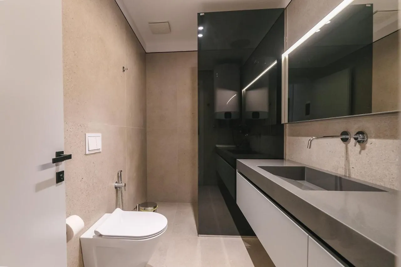 Two Steps Apartments 2 Tiran
